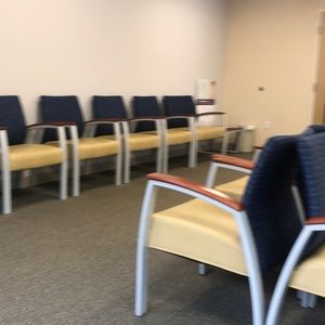 Meet your Posher, Dena